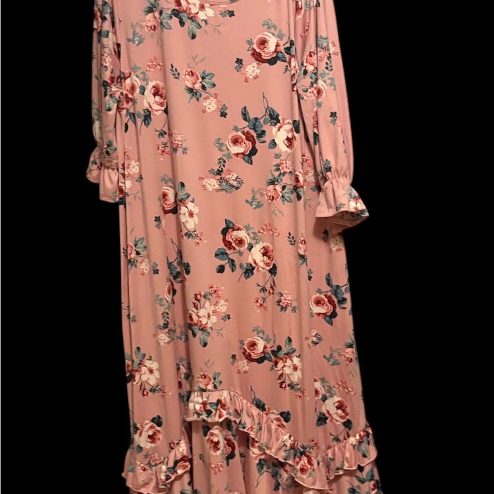 Floral Pink Maxi Dress - Picture 3 of 6